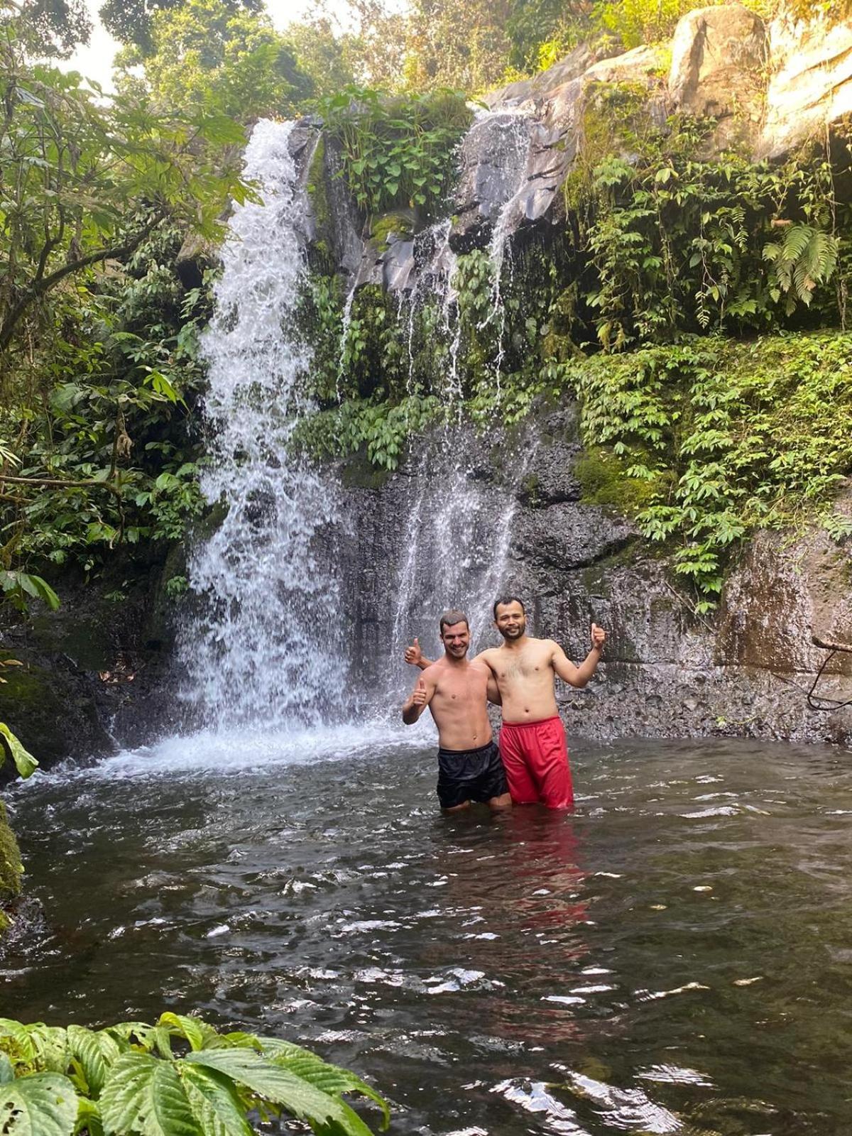Tereng Wilis Jungle Inn Tetebatu Ngoại thất bức ảnh