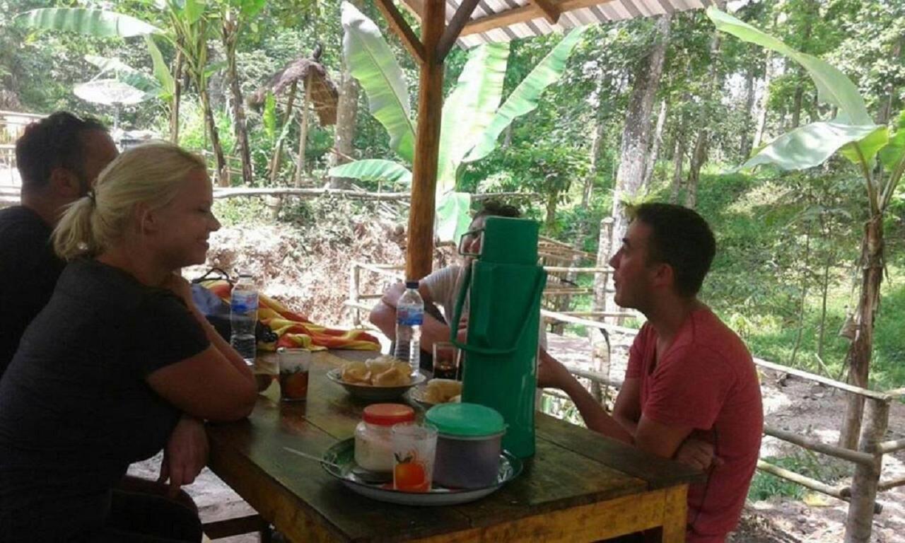 Tereng Wilis Jungle Inn Tetebatu Ngoại thất bức ảnh