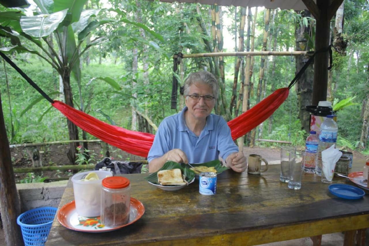 Tereng Wilis Jungle Inn Tetebatu Ngoại thất bức ảnh