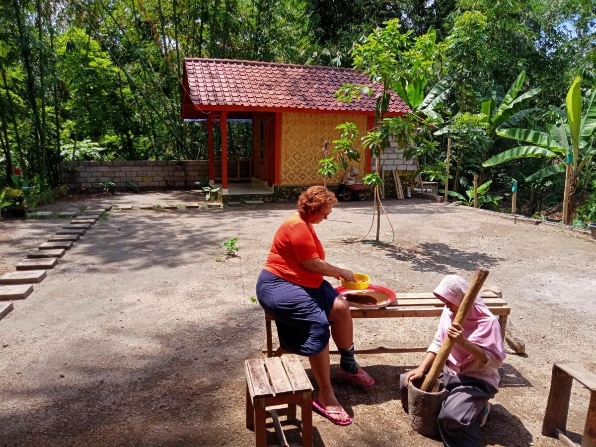 Tereng Wilis Jungle Inn Tetebatu Ngoại thất bức ảnh